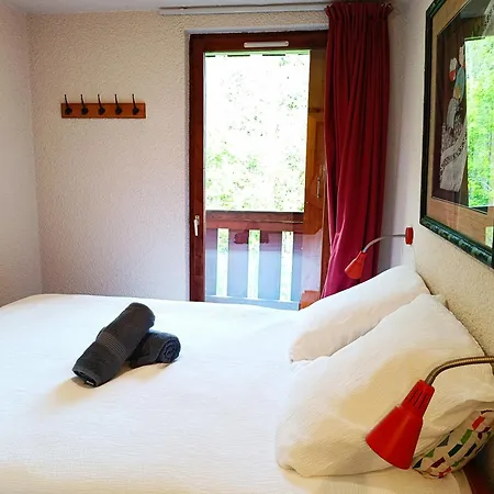 Apartment Le Tavaillon 5 Pers, Skis Aux Pieds Et Piscine L'ete *