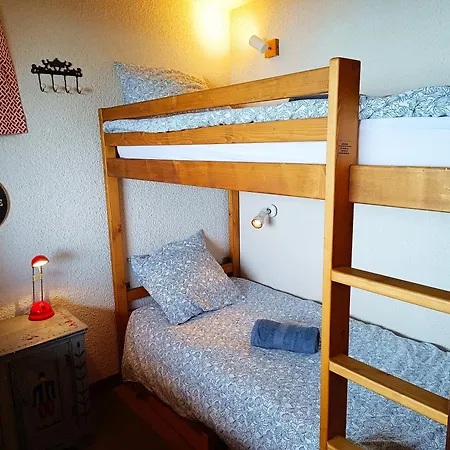 Le Tavaillon 5 Pers, Skis Aux Pieds Et Piscine L'ete Apartment